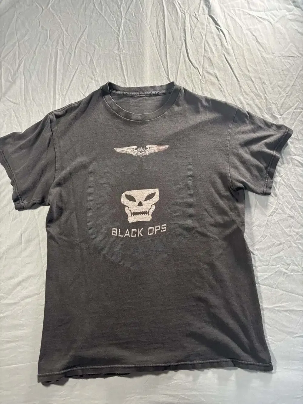 Vintage 2010 Call of Duty: Black Ops Original Promo Skull T-Shirt - Picture 1 of 3